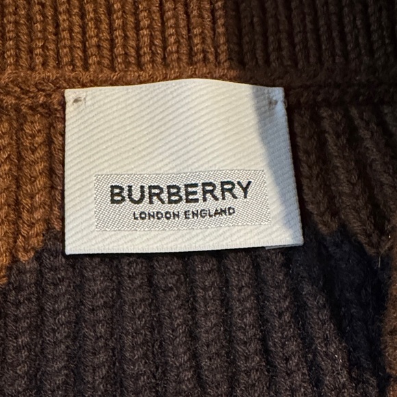 Burberry Brown and Cream Chevron Knit Skirt - Picture 2 of 3